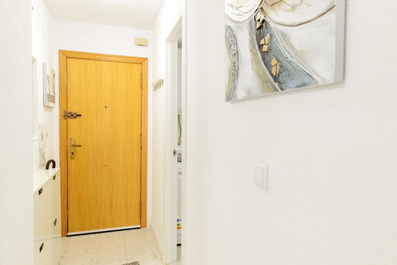 Holiday Suite Playa Del Cura Торрев'єха Екстер'єр фото