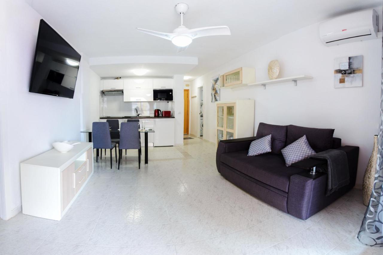 Holiday Suite Playa Del Cura Торрев'єха Екстер'єр фото