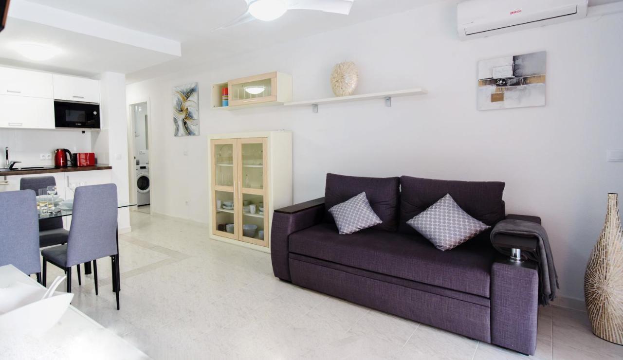 Holiday Suite Playa Del Cura Торрев'єха Екстер'єр фото
